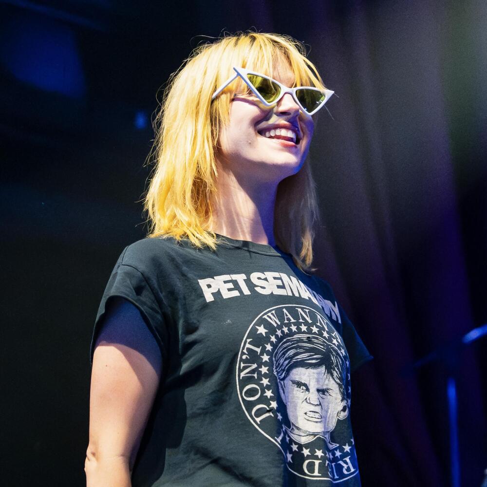 Hayley Williams – Artist – Q102 101.9 WKRQ-FM, image size:1000x1000