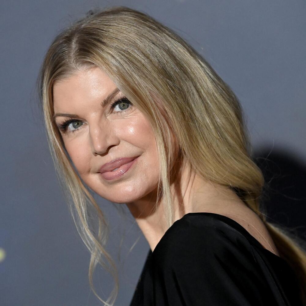 Fergie – Artist – 101.9fm The MIX - WTMX Chicago